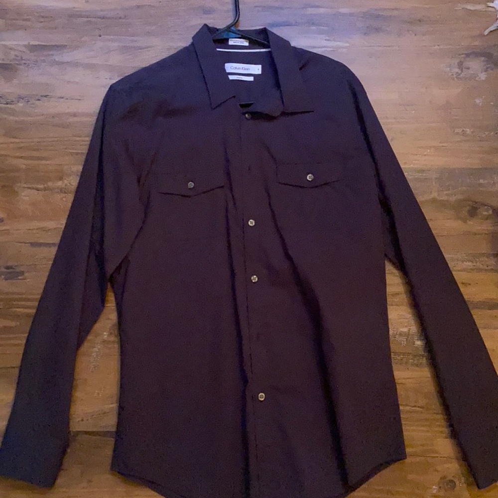 Size medium slim fit Calvin Klein dress shirt never worn